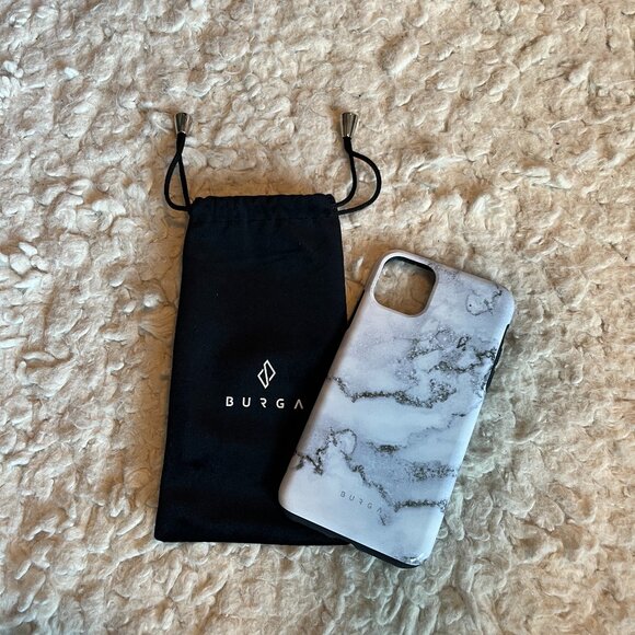 Burga Accessories - Burga White Winter - Classy Marble iPhone 16 Pro Case